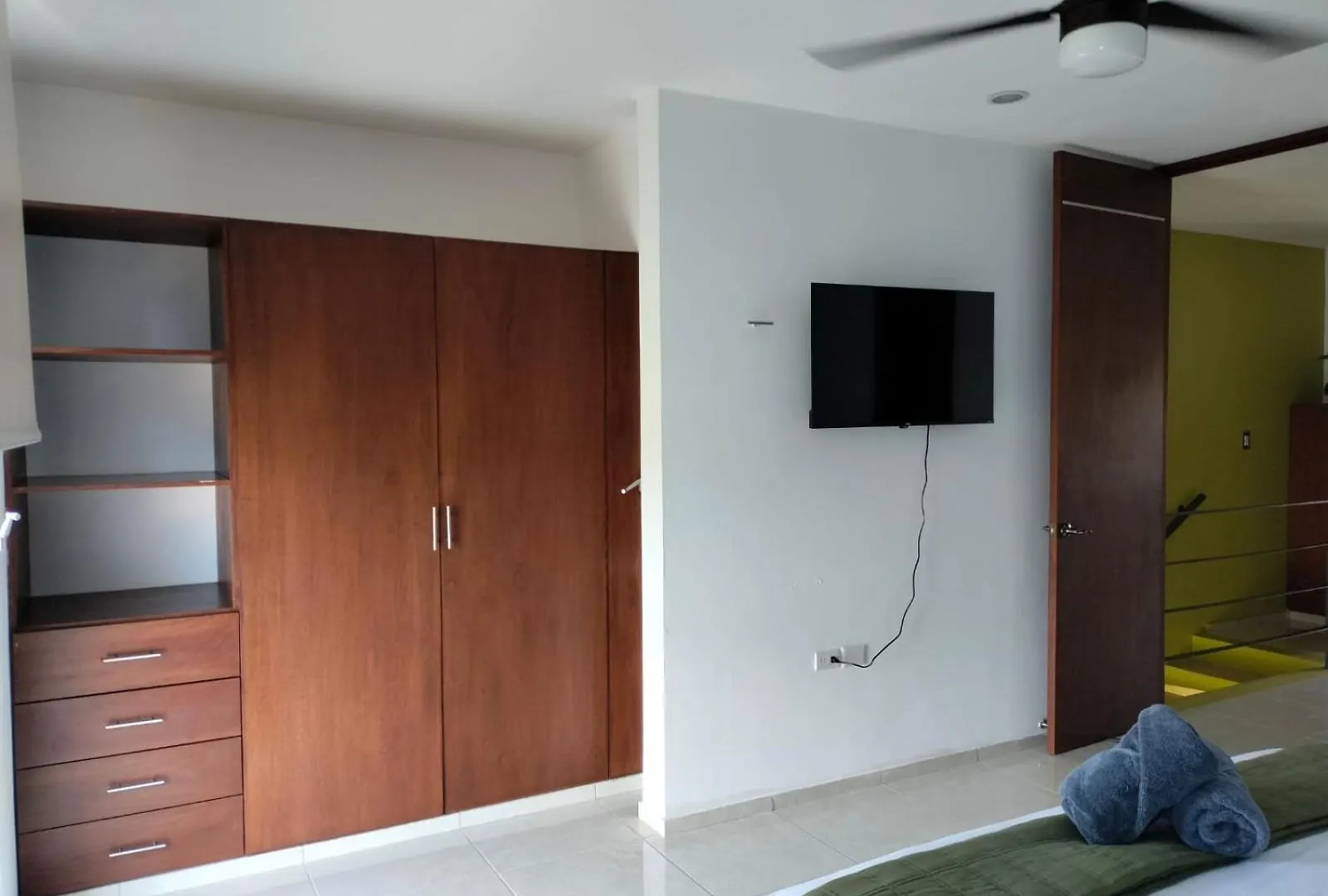 Apartment Casa Laak Fabulous Rustic Townhouse